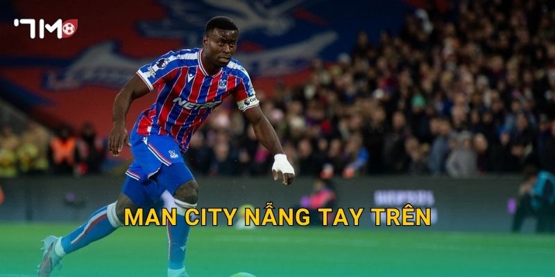 Man City nẫng tay trên: 7m theo dõi màn cạnh tranh gay cấn